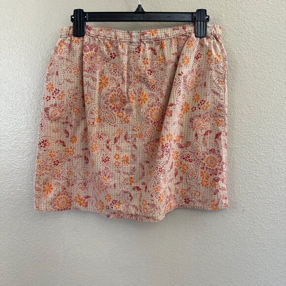 Split Floral Skirt no shorts underneath Size 7 - Picture 2 of 7